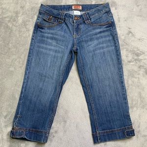 SOLD - NoBo Size 3 Low-Rise Denim Capri Jeans EUC